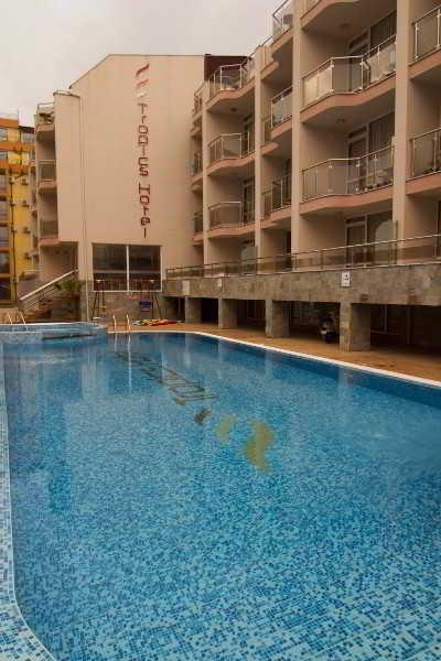 Tropics Hotel สวิติ วลัส ภายนอก รูปภาพ